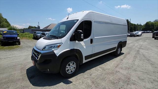 2024 Ram ProMaster Cargo Van SLT High Roof 159" WB EXT