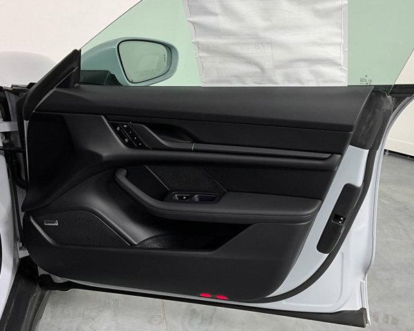 2024 Porsche Taycan Cross Turismo 4S