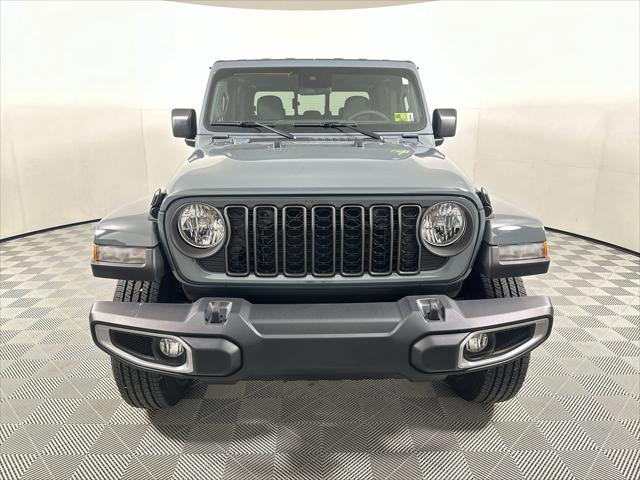 2024 Jeep Gladiator GLADIATOR SPORT S 4X4