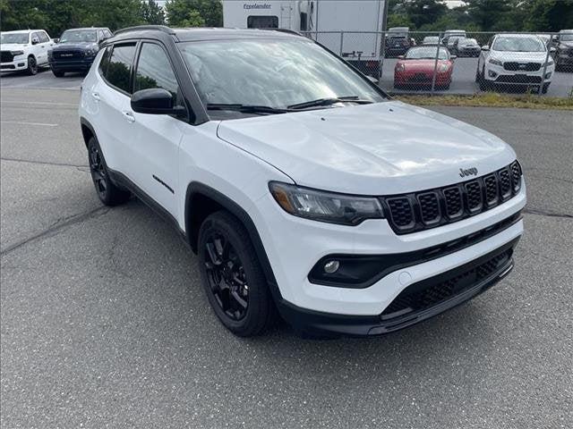 2024 Jeep Compass COMPASS LATITUDE 4X4