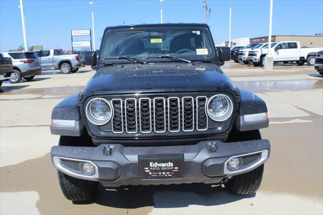2024 Jeep Wrangler 4-Door Sahara 4x4
