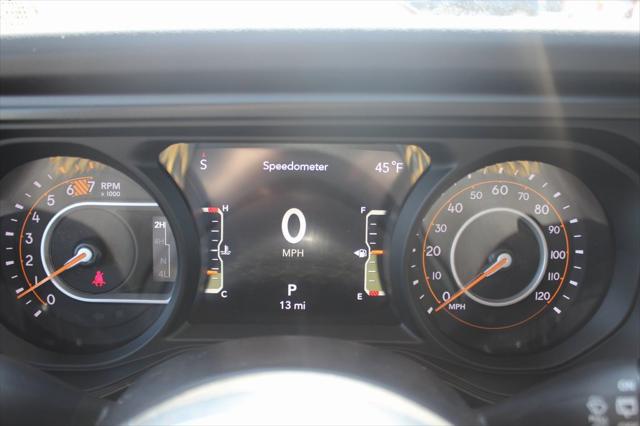 2024 Jeep Wrangler 4-Door Sahara 4x4