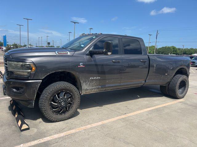 2020 RAM 3500 Lone Star Crew Cab 4x4 8 Box