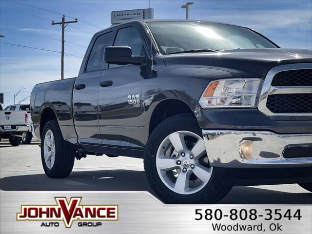 2024 RAM Ram 1500 Classic RAM 1500 CLASSIC TRADESMAN QUAD CAB 4X4 64 BOX