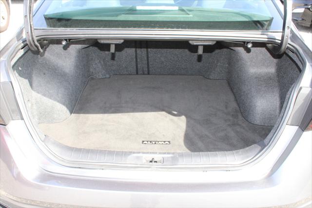 2021 Nissan Altima SV FWD