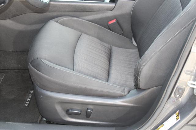 2021 Nissan Altima SV FWD