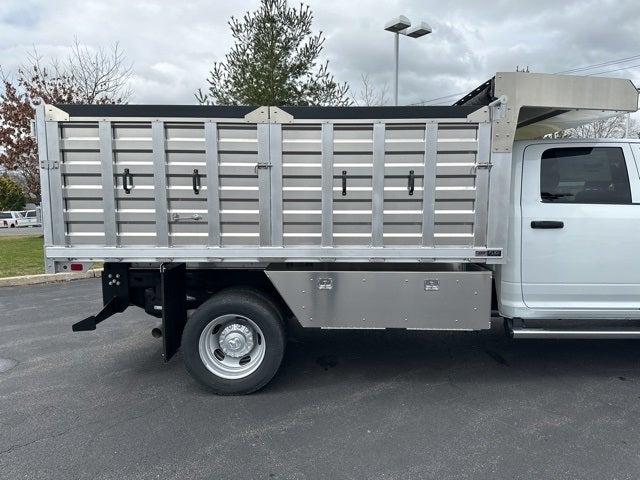 2024 RAM Ram 5500 Chassis Cab RAM 5500 TRADESMAN CHASSIS CREW CAB 4X4 84 CA