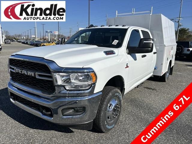 2024 RAM Ram 3500 Chassis Cab RAM 3500 TRADESMAN CREW CAB CHASSIS 4X4 60 CA