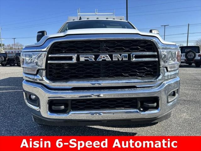 2024 RAM Ram 3500 Chassis Cab RAM 3500 TRADESMAN CREW CAB CHASSIS 4X4 60 CA