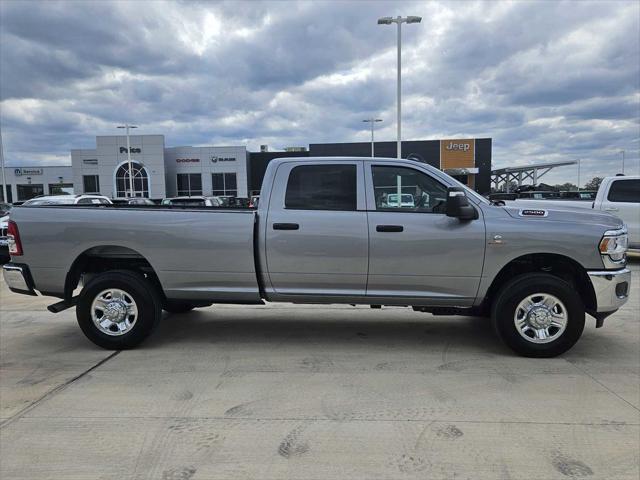 2024 RAM Ram 2500 RAM 2500 TRADESMAN CREW CAB 4X4 8 BOX