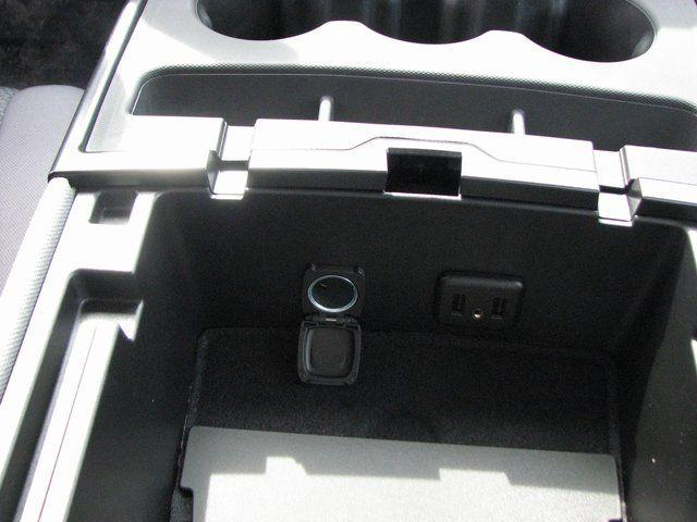 2024 Chevrolet Silverado 6500HD 1LT
