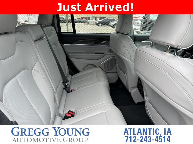 2023 Jeep Grand Cherokee Overland 4x4