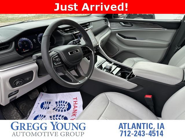 2023 Jeep Grand Cherokee Overland 4x4