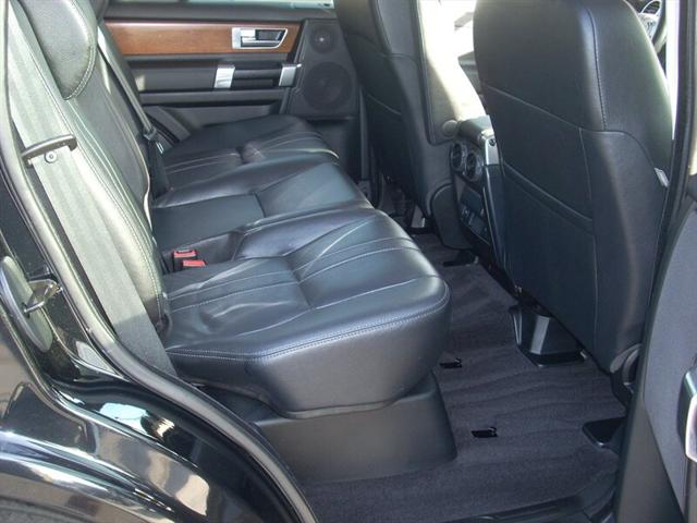 2016 Land Rover LR4 Base