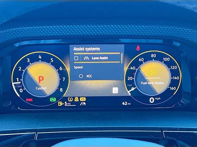 2024 Volkswagen Atlas Cross Sport 2.0T SEL Premium R-Line