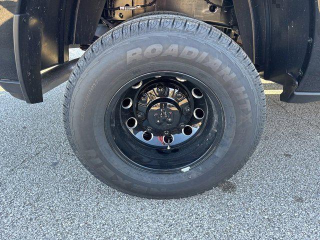 2024 Ram 3500 Laramie Crew Cab 4x4 8' Box