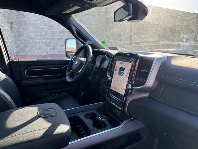 2024 Ram 3500 Laramie Crew Cab 4x4 8' Box