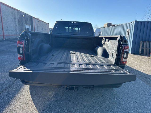 2024 Ram 3500 Laramie Crew Cab 4x4 8' Box