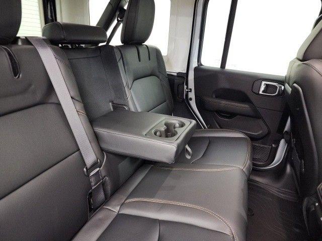 2024 Jeep Wrangler 4xe Sahara 4xe