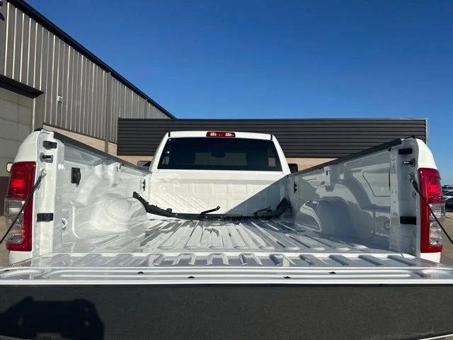 2024 Ram 2500 Tradesman Regular Cab 4x4 8' Box