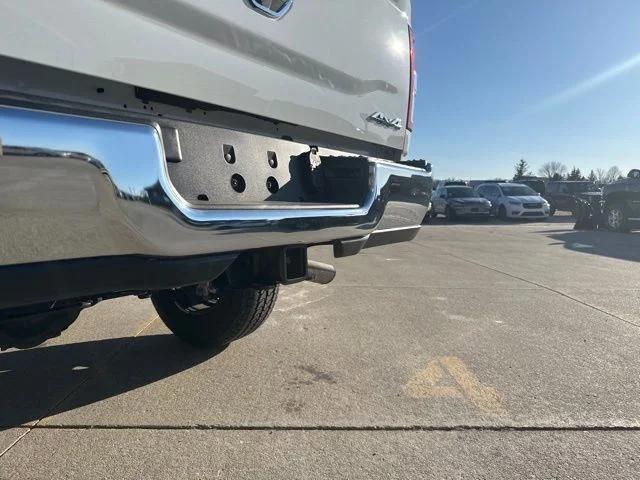 2024 Ram 2500 Tradesman Regular Cab 4x4 8' Box