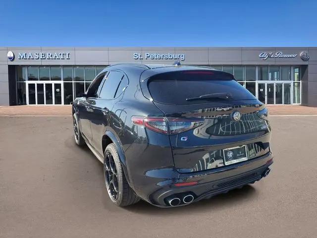 2024 Alfa Romeo Stelvio Quadrifoglio Carbon AWD