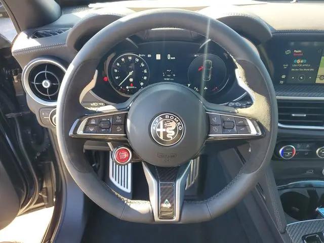 2024 Alfa Romeo Stelvio Quadrifoglio Carbon AWD