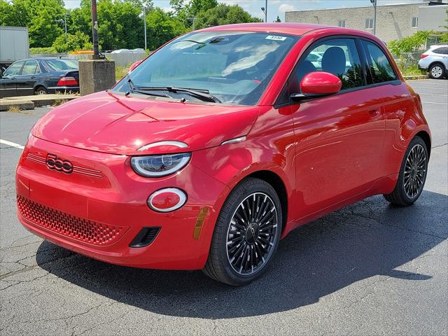 2024 Fiat FIAT 500e 500e INSPI(RED)