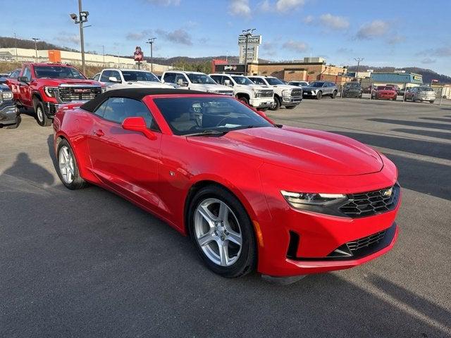 2021 Chevrolet Camaro RWD Convertible 1LT