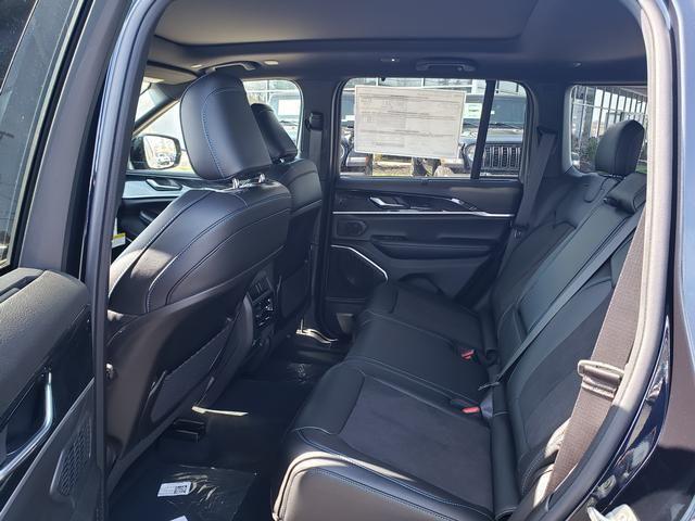 2024 Jeep Grand Cherokee Trailhawk