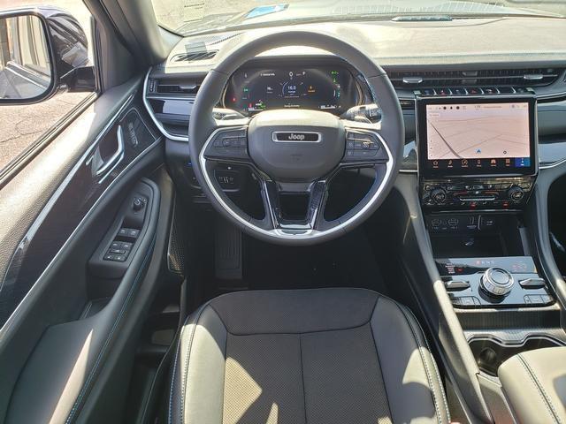 2024 Jeep Grand Cherokee Trailhawk