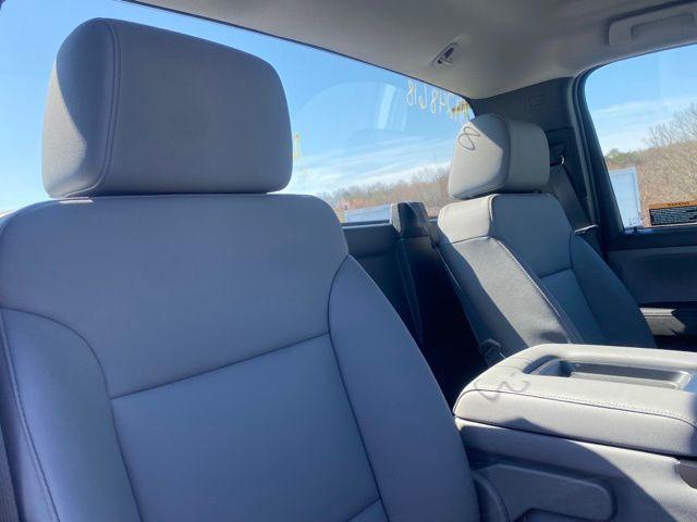 2024 Chevrolet Silverado 6500HD 1WT