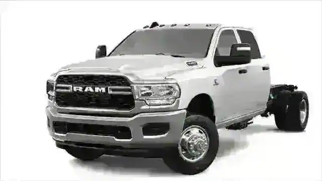 2024 RAM Ram 3500 Chassis Cab RAM 3500 TRADESMAN CREW CAB CHASSIS 4X4 60 CA