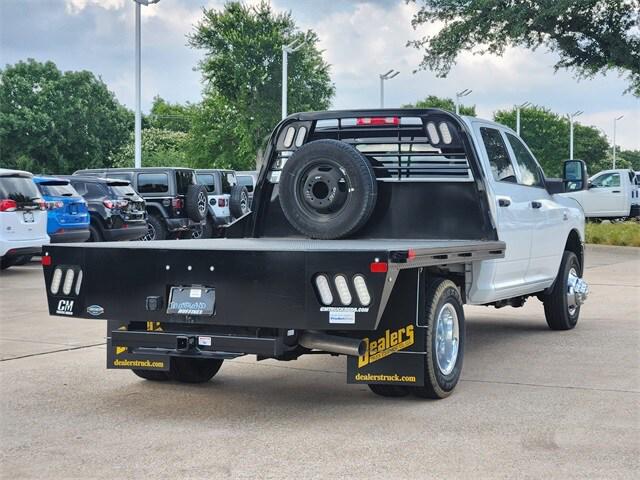 2024 RAM Ram 3500 Chassis Cab RAM 3500 TRADESMAN CREW CAB CHASSIS 4X4 60 CA