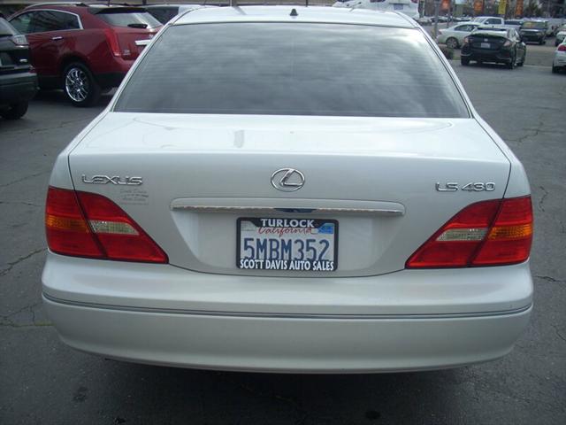 2003 Lexus LS 430 Base