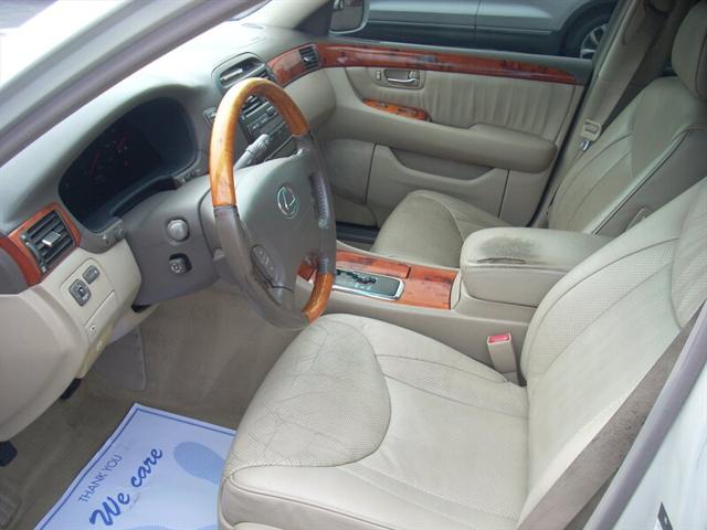 2003 Lexus LS 430 Base