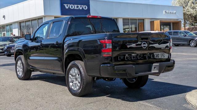 2023 Nissan Frontier Crew Cab SV 4x4