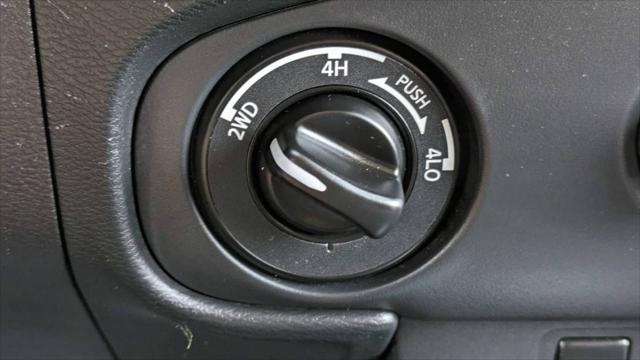 2023 Nissan Frontier Crew Cab SV 4x4