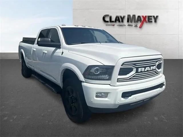 2018 RAM 3500 Laramie Crew Cab 4x4 8 Box