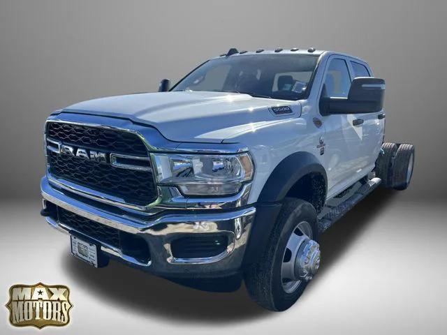 2024 RAM Ram 5500 Chassis Cab RAM 5500 TRADESMAN CHASSIS CREW CAB 4X4 60 CA