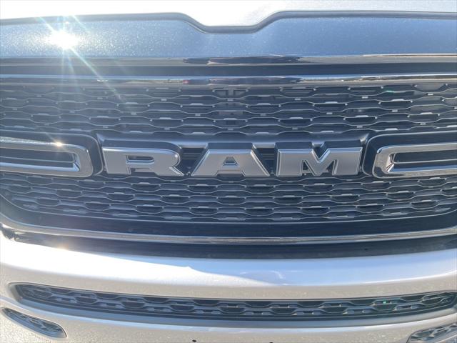 2024 RAM Ram 1500 RAM 1500 TRADESMAN CREW CAB 4X4 57 BOX