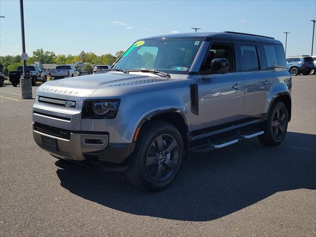 2023 Land Rover Defender 110 X-Dynamic SE