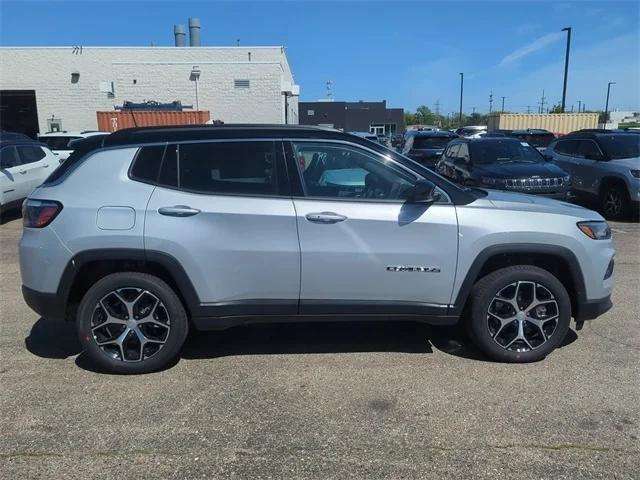 2024 Jeep Compass COMPASS LIMITED 4X4