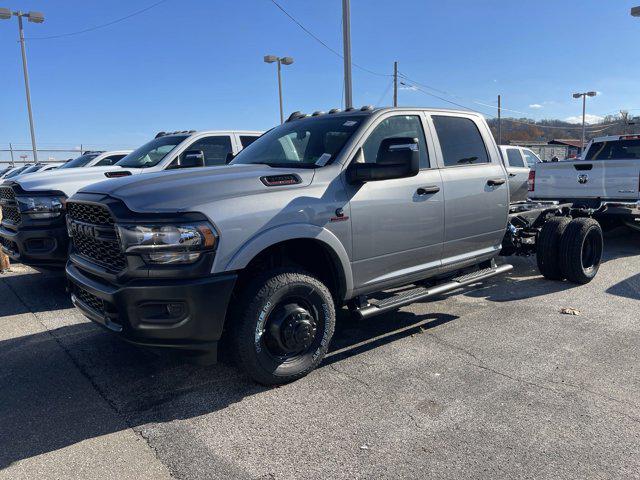 2024 Ram 3500 Tradesman/SLT/Laramie/Limited