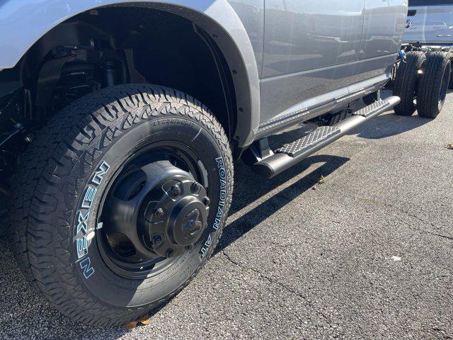 2024 Ram 3500 Tradesman/SLT/Laramie/Limited