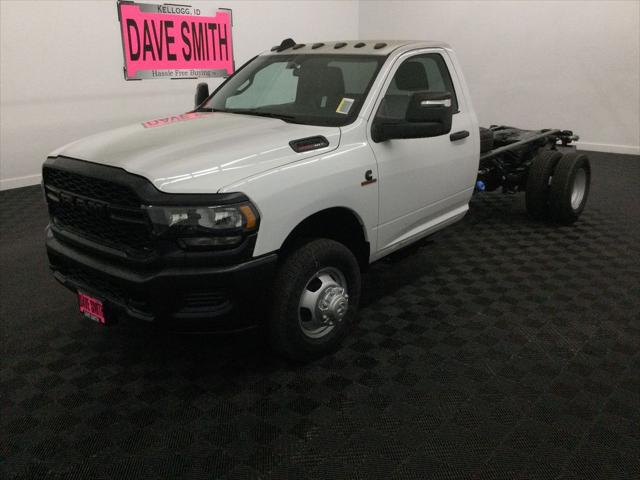 2024 RAM Ram 3500 Chassis Cab RAM 3500 TRADESMAN CHASSIS REGULAR CAB 4X4 84 CA