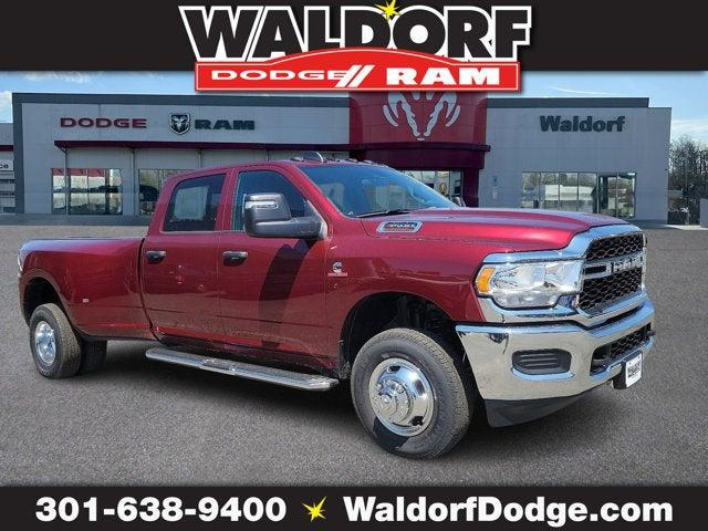 2024 RAM Ram 3500 RAM 3500 TRADESMAN CREW CAB 4X4 8 BOX