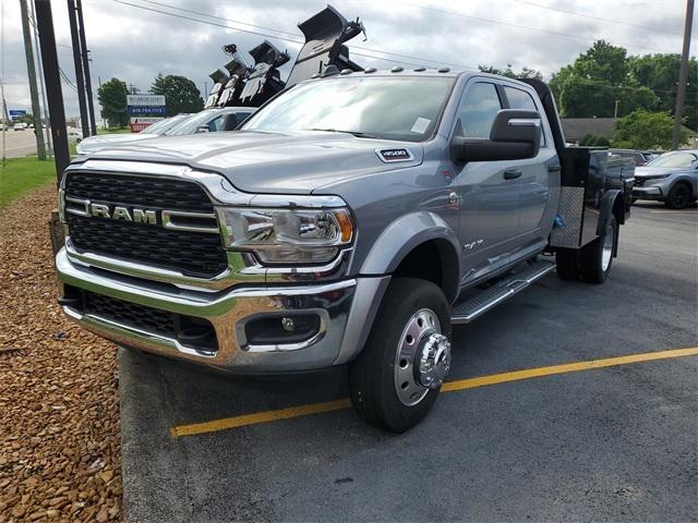 2024 RAM Ram 4500 Chassis Cab RAM 4500 SLT CHASSIS CREW CAB 4X4 60 CA