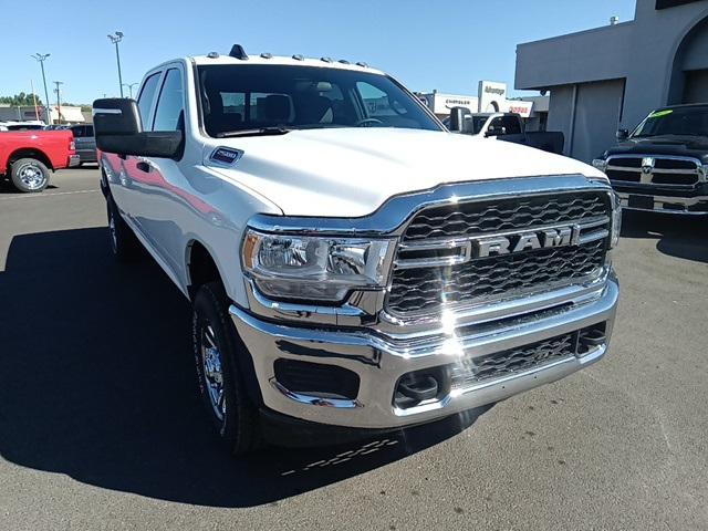 2024 RAM Ram 2500 RAM 2500 TRADESMAN CREW CAB 4X4 8 BOX