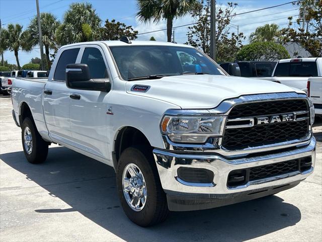 2024 RAM Ram 2500 RAM 2500 TRADESMAN CREW CAB 4X4 64 BOX